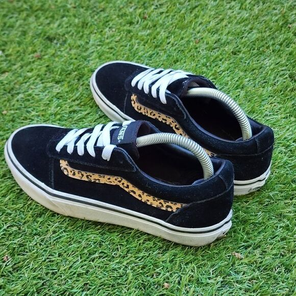 VANS OLD SKOOL - Women's Sneakers - SIZE 7.5 - Picture 4 of 9